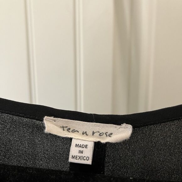 Tea N Rose Black Sheer Faux Back Button Long Sleeve Top Boho Womens Size M - Picture 4 of 8